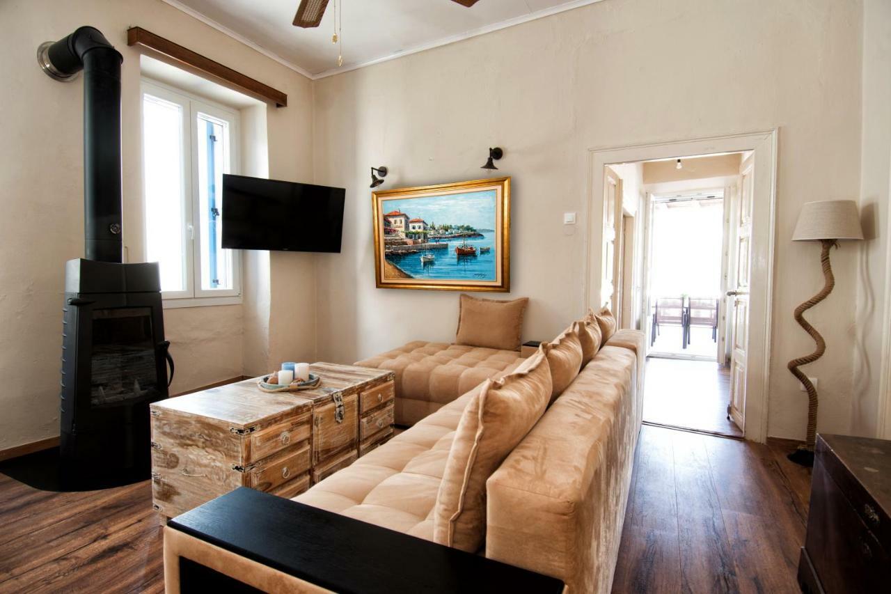 The Veranda Of Gavrion-Exclusive, Centrally Located With Seaview מראה חיצוני תמונה