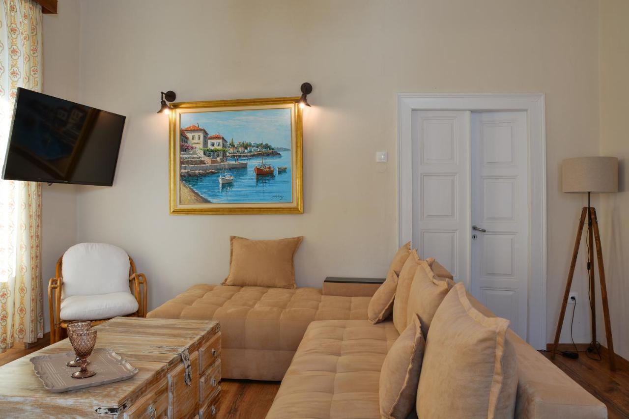 The Veranda Of Gavrion-Exclusive, Centrally Located With Seaview מראה חיצוני תמונה